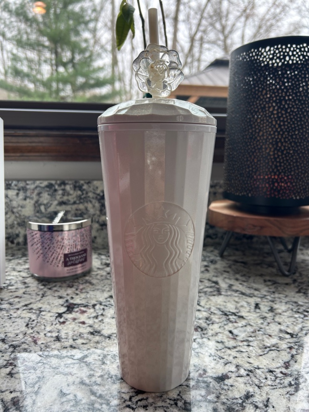 NWT Starbucks Pearlescent White/gold Faceted Tumbler with Floral Straw Top
